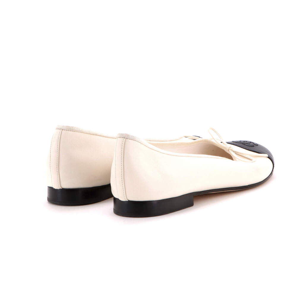 Chanel Women's CC Cap Toe Bow Ballerina Flats Leather - Picture 3 of 6